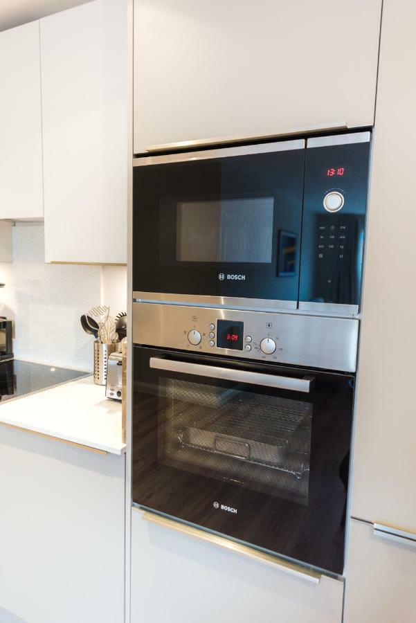 5 Star Brand New City Centre Apartment Belfast Zewnętrze zdjęcie