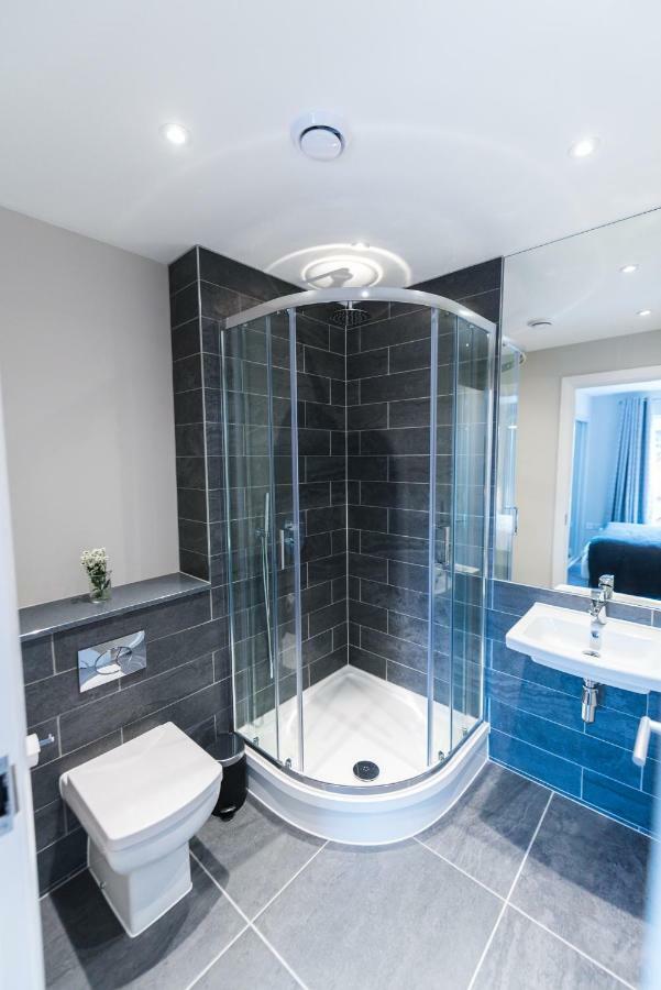 5 Star Brand New City Centre Apartment Belfast Zewnętrze zdjęcie